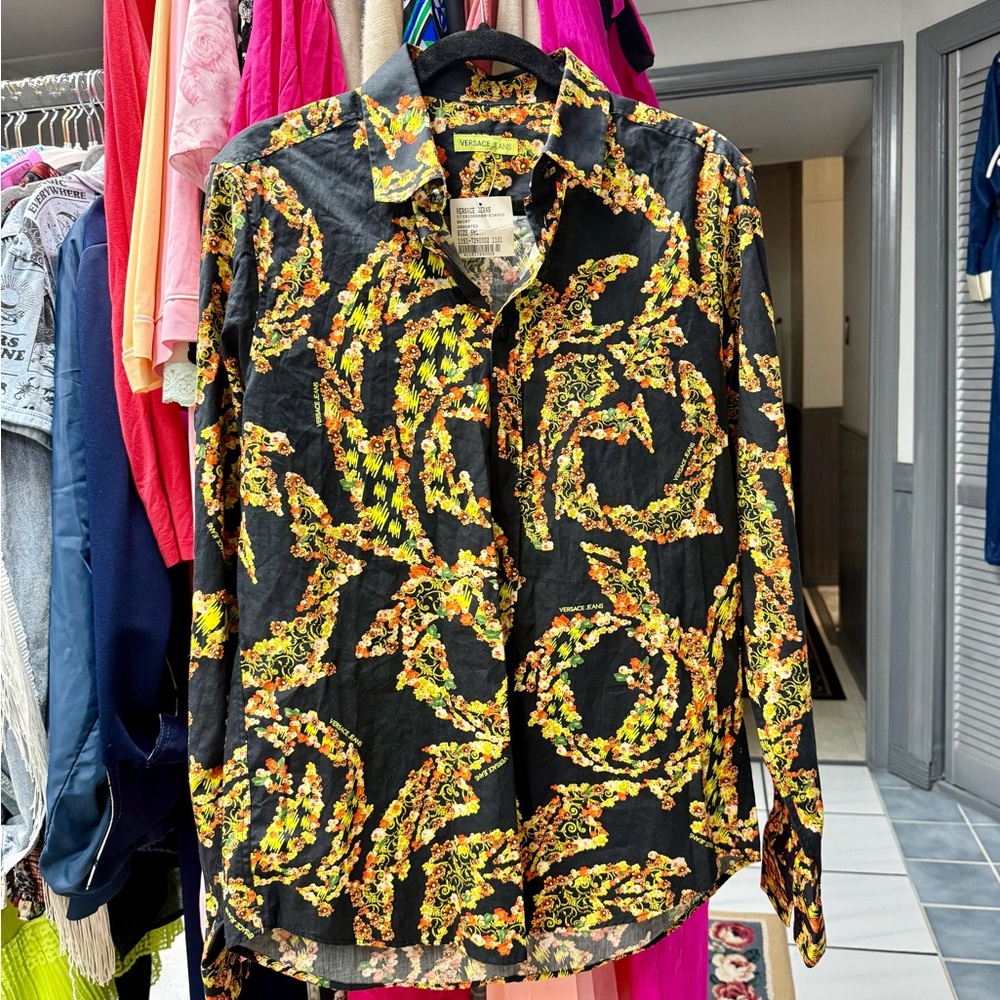 Spring Summer 2026 Collection Preview at @lisaosnow - Picture 12 of 16